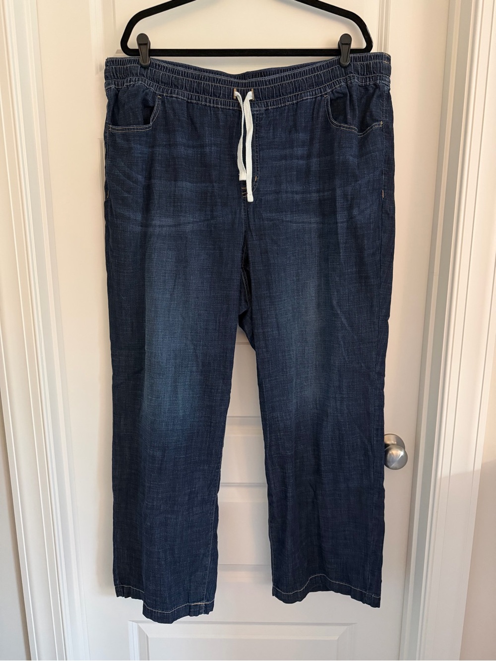 Lane Bryant elastic waist jeans